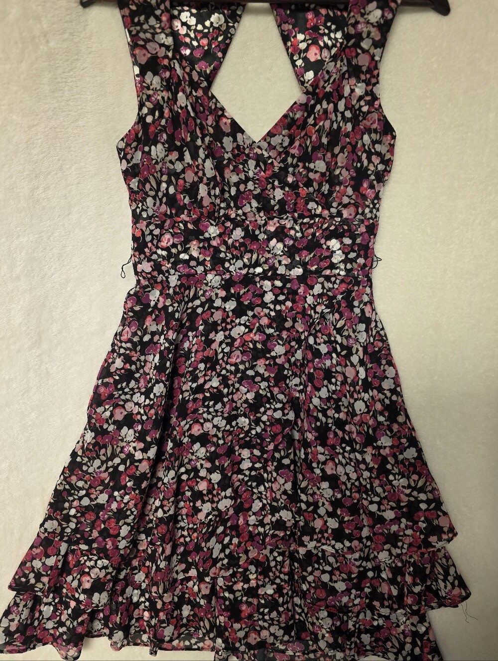WHBM Ruffle Fit & Flare Mini Dress In Pink And Black Floral Cut Out Back Size 4